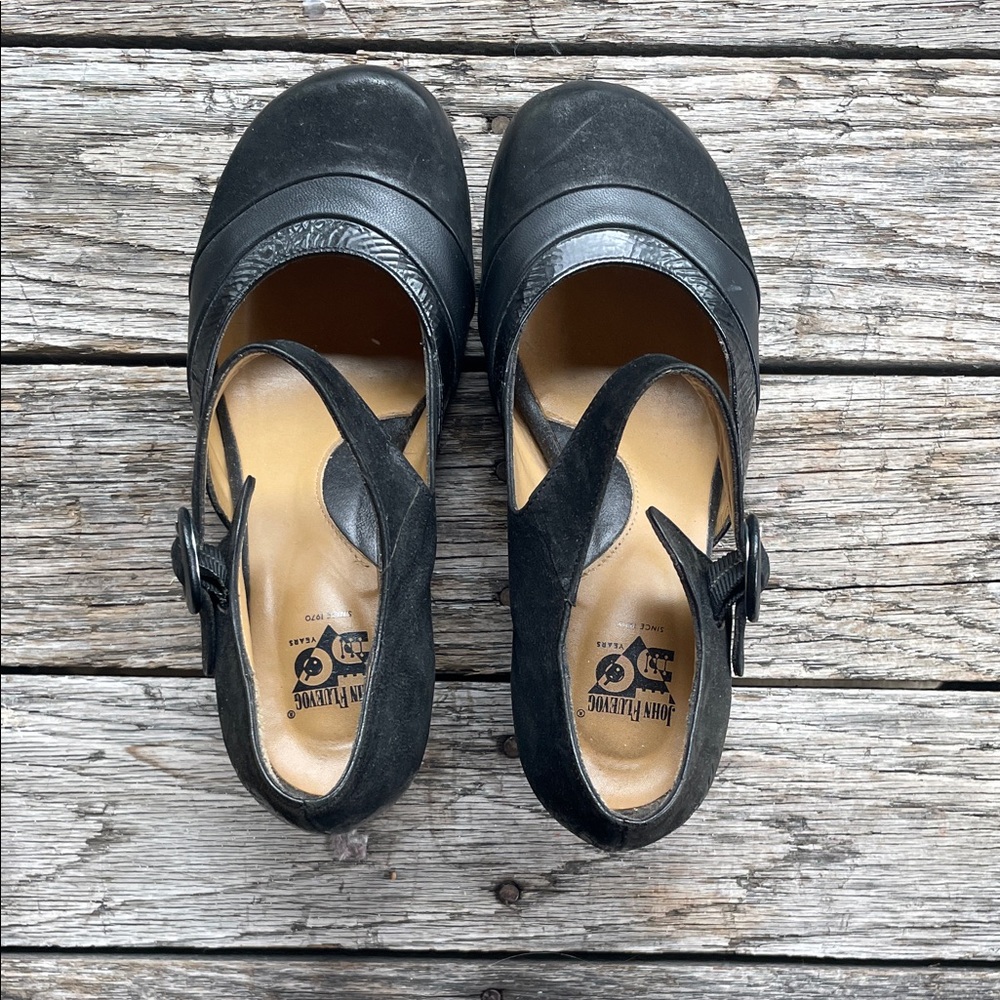 John Fluevog Black Mary Jane Heels with Buckle